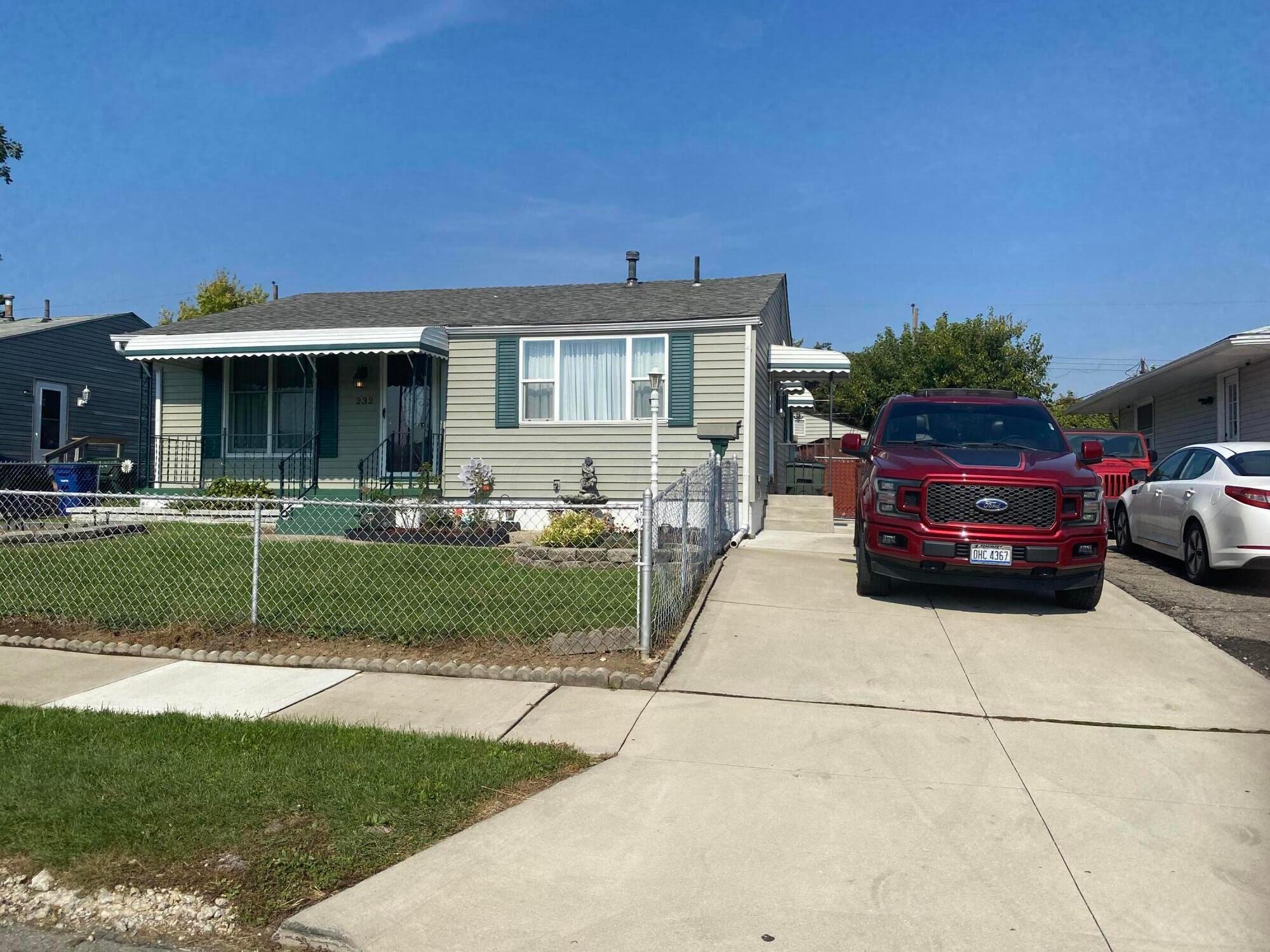 232 East Alcott Road Columbus, OH 43207 - Photo 2 of 19 Gallery Image 2