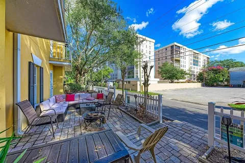 $399,000 | 2315 South Clewis Court, Unit 102, Tampa, FL 33629