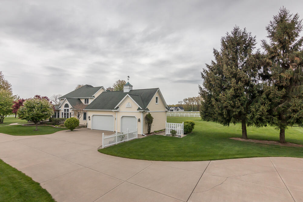 16166 Rustic Lane Vicksburg, MI 49097 - Photo 49 of 70 16166RusticLn-33