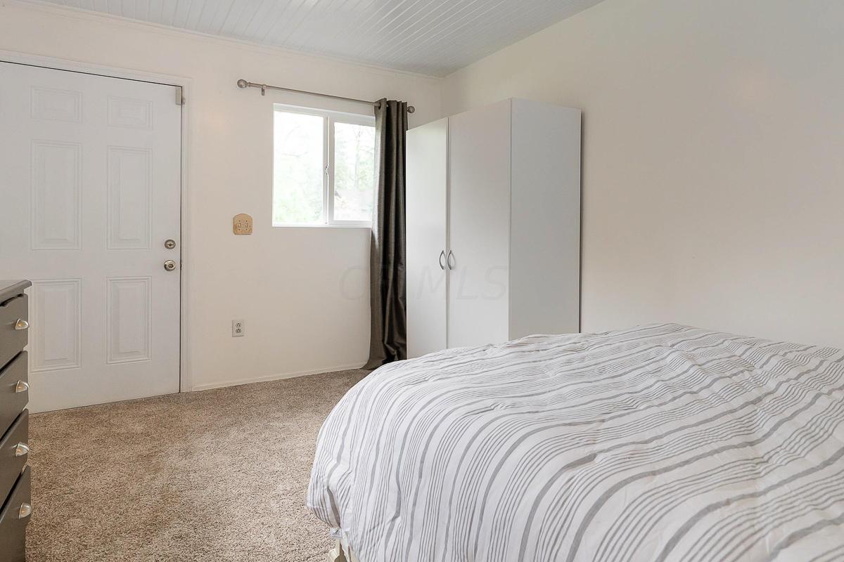 4005 Dublin Road Hilliard, OH 43026 - Photo 21 of 33