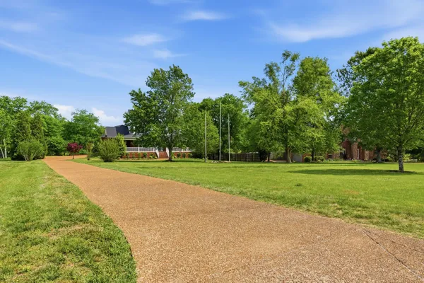 $799,900 | 1013 Cabriolet Court, Gallatin, TN 37066