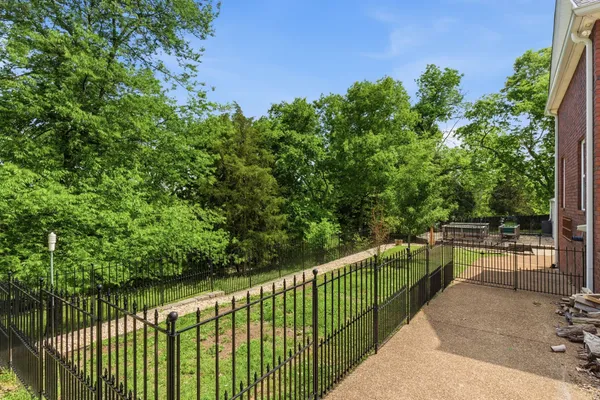 $799,900 | 1013 Cabriolet Court, Gallatin, TN 37066