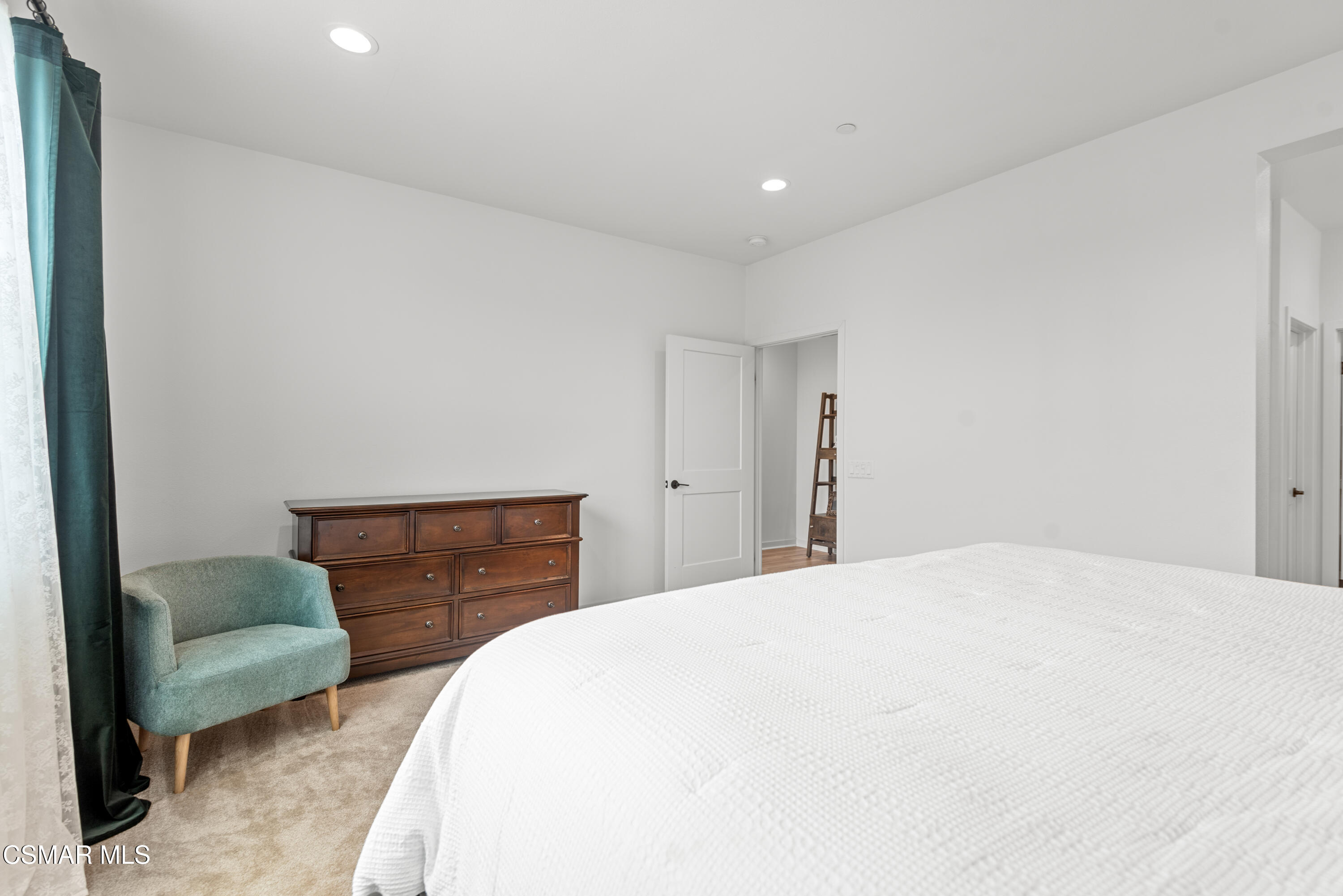 212 Red Brick Drive, Unit 5 Simi Valley, CA 93065 - Photo 17 of 38 17