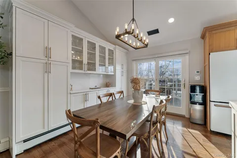 $999,999 | 3175 Court Street, Yorktown Heights, NY 10598