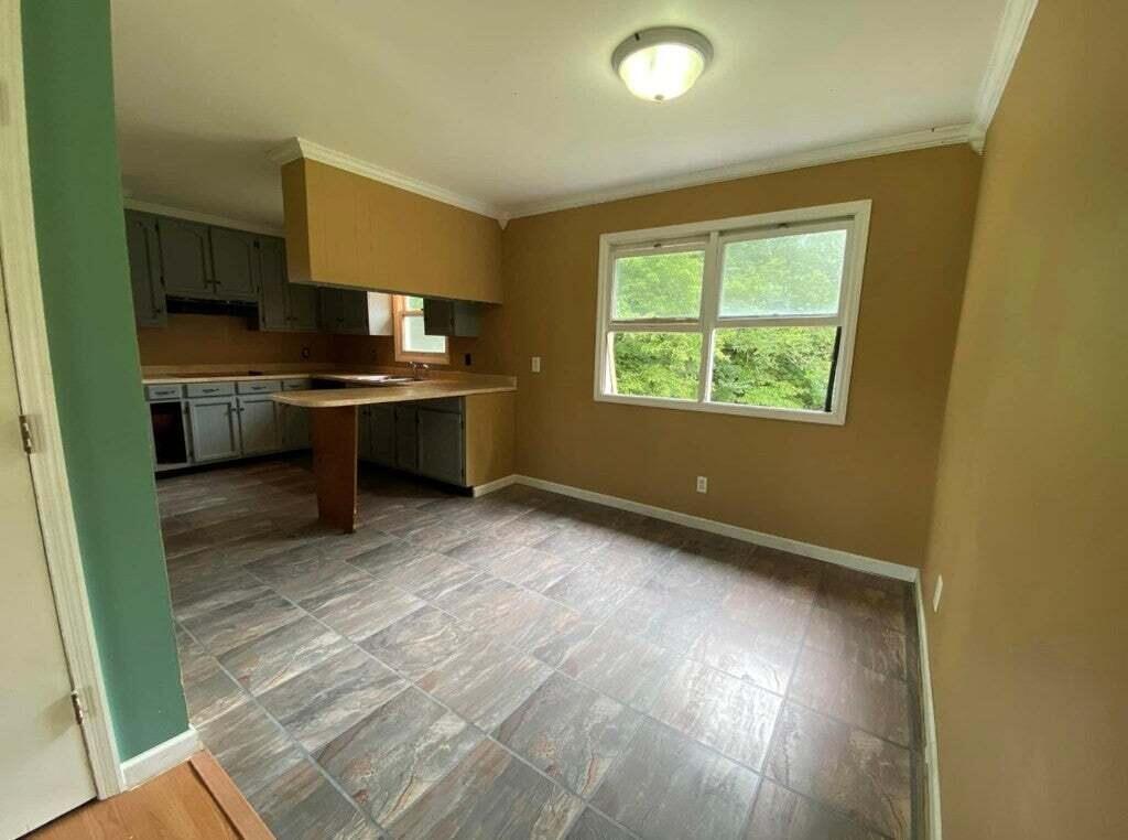 1310 Boanerges Church Road Old Fort, TN 37362 - Photo 5 of 12 boanerges dining