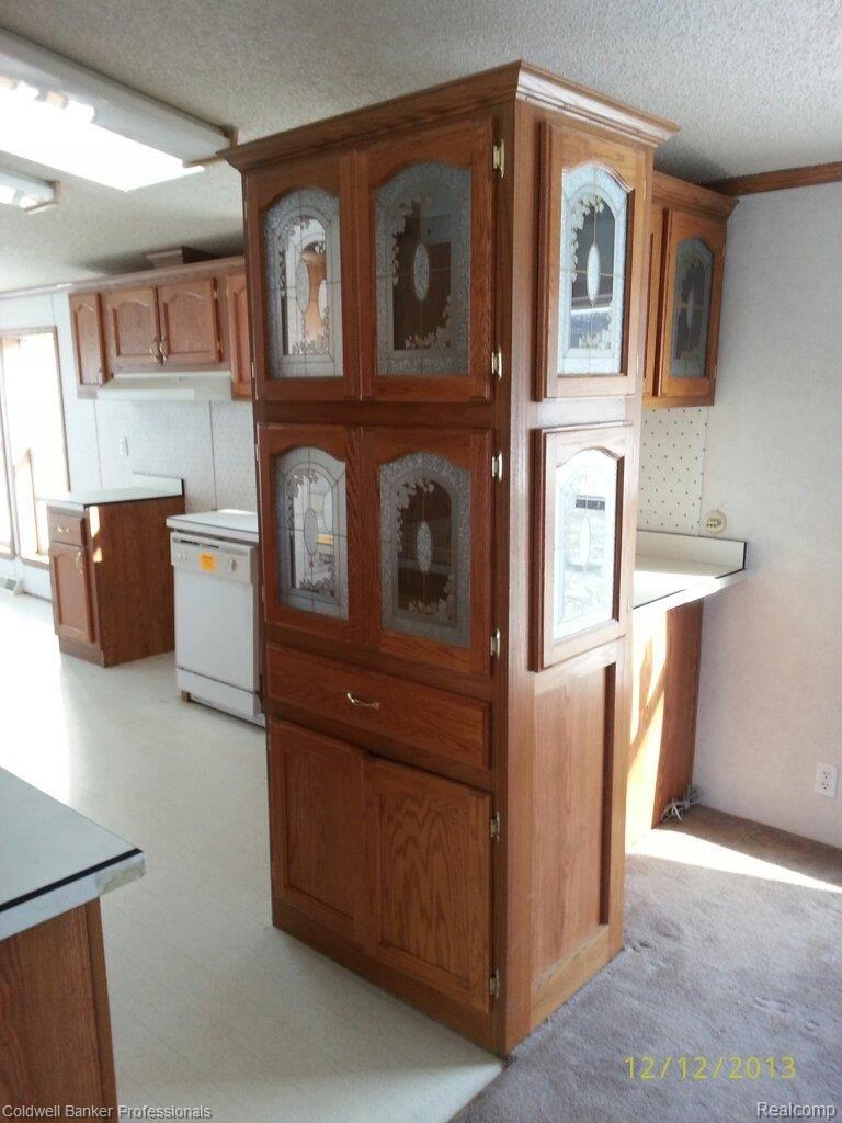 8151 North Lewis Road Mount Morris, MI 48458 - Photo 13 of 17 kitchen