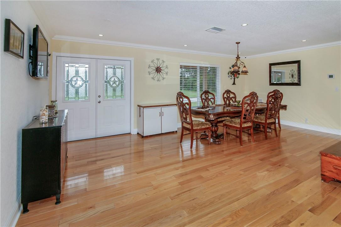 17101 Southwest 63rd Manor Southwest Ranches, FL 33331 - Photo 16 of 32 Photo 16