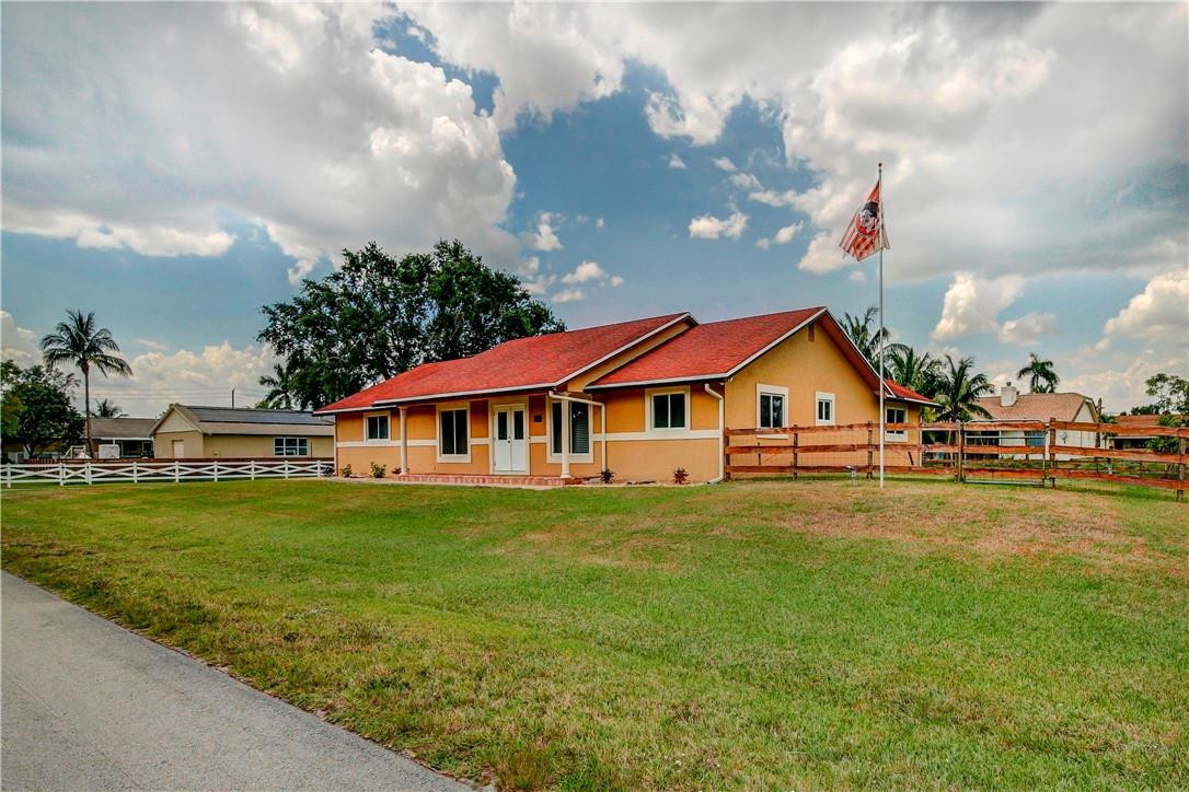 17101 Southwest 63rd Manor Southwest Ranches, FL 33331 - Photo 27 of 32 Photo 27