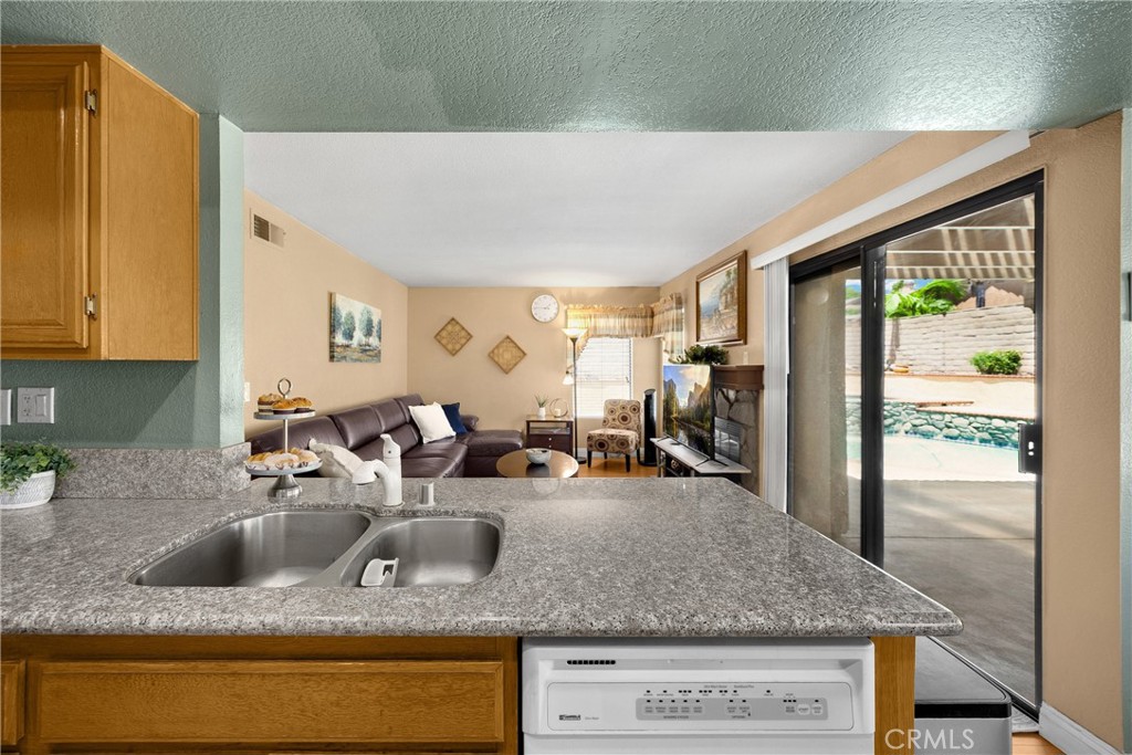 6785 Inyo Place Rancho Cucamonga, CA 91701 - Photo 11 of 44