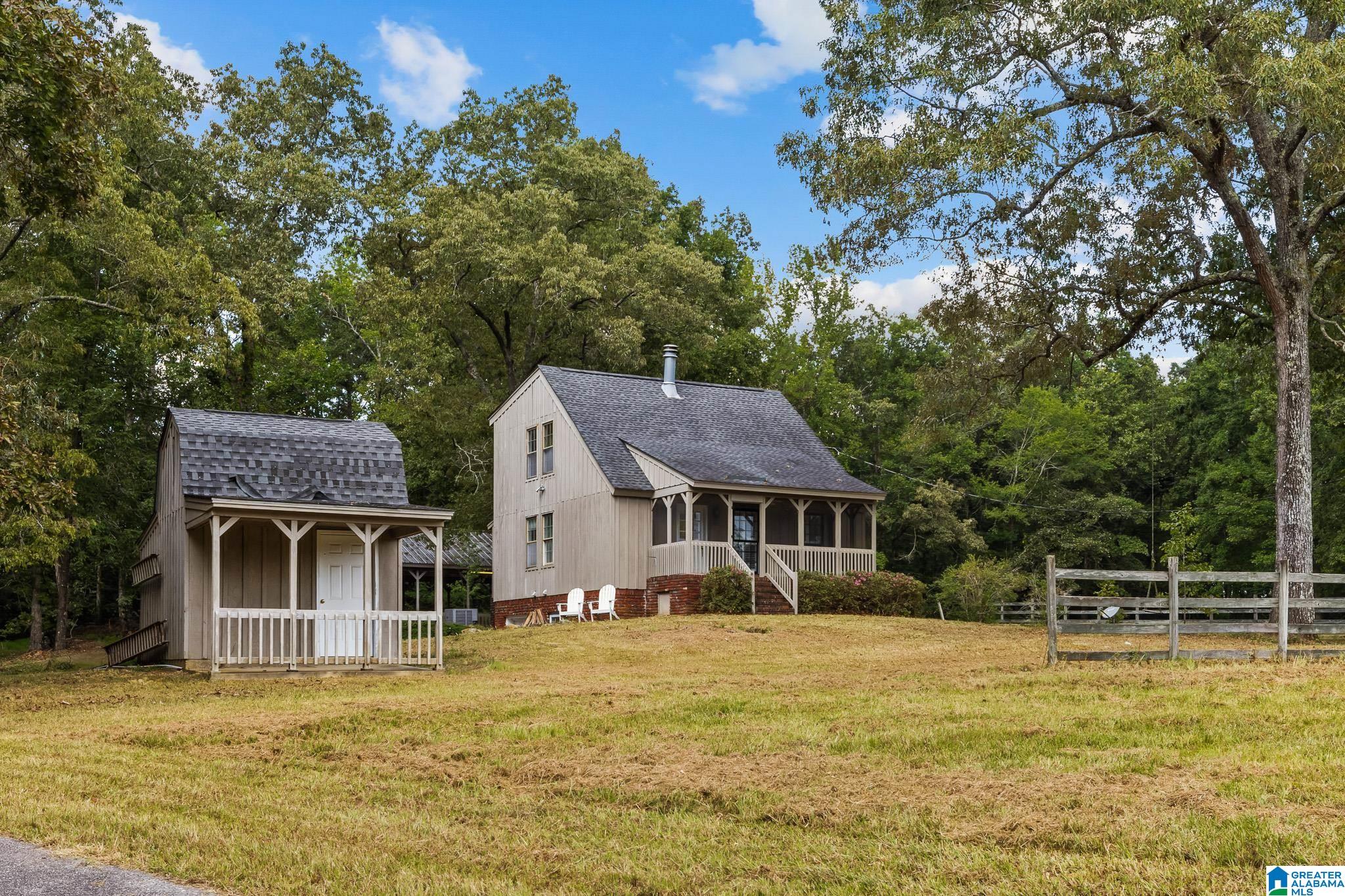 1695 Sanie Road Odenville, AL 35120 - Photo 2 of 63