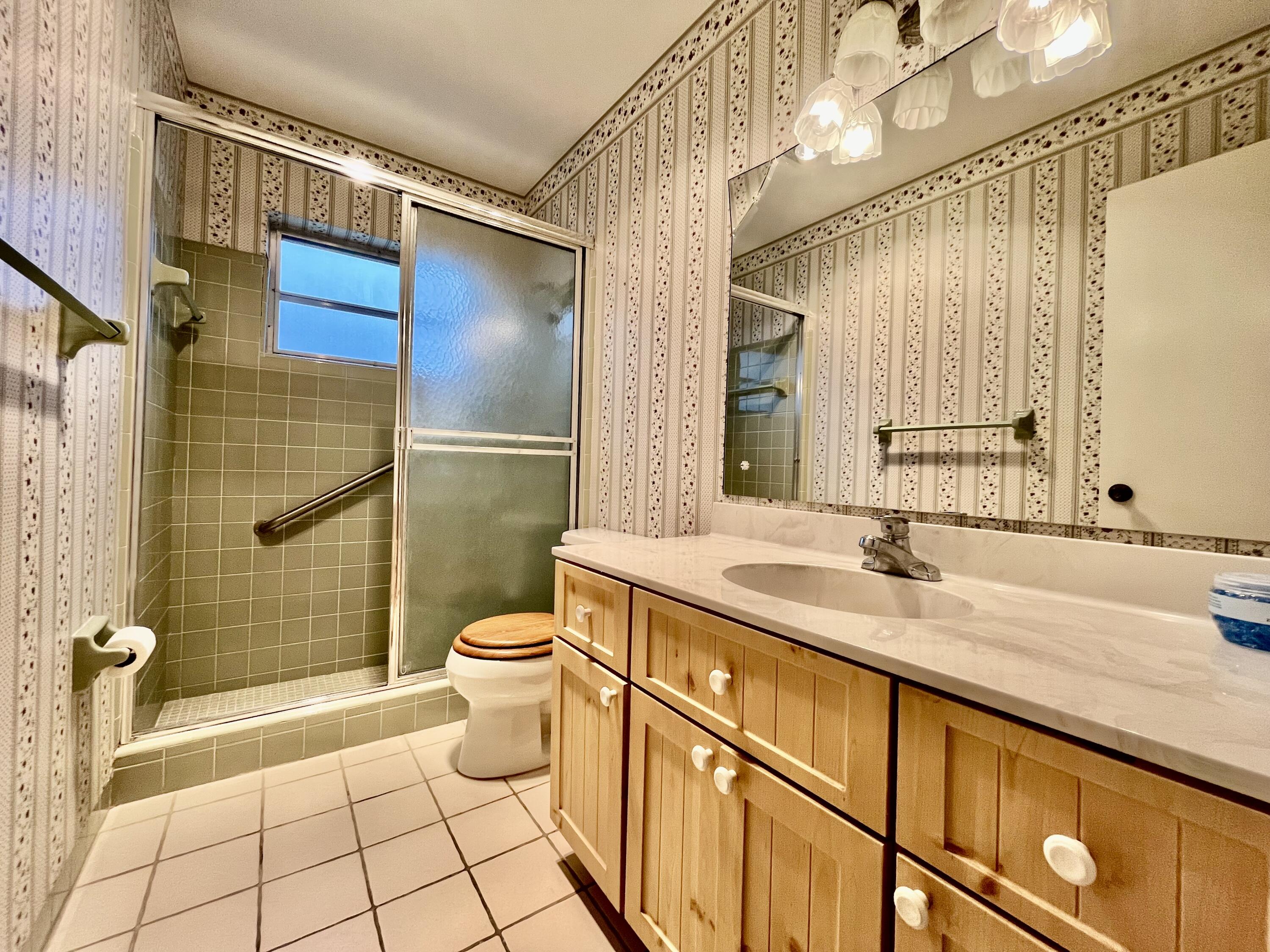 1939 Sharon Street Boca Raton, FL 33486 - Photo 14 of 26 IMG_2955