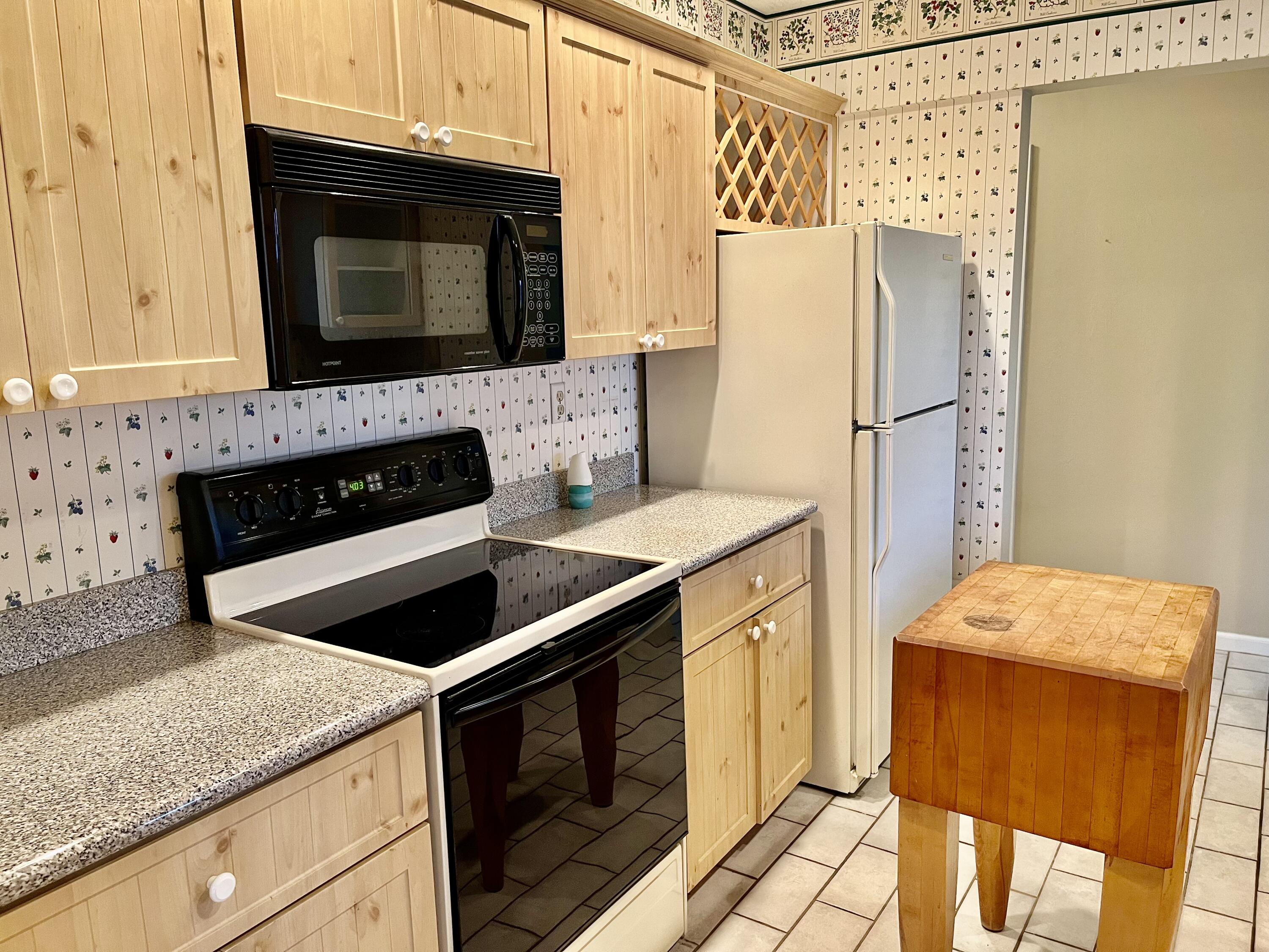 1939 Sharon Street Boca Raton, FL 33486 - Photo 19 of 26 IMG_2979