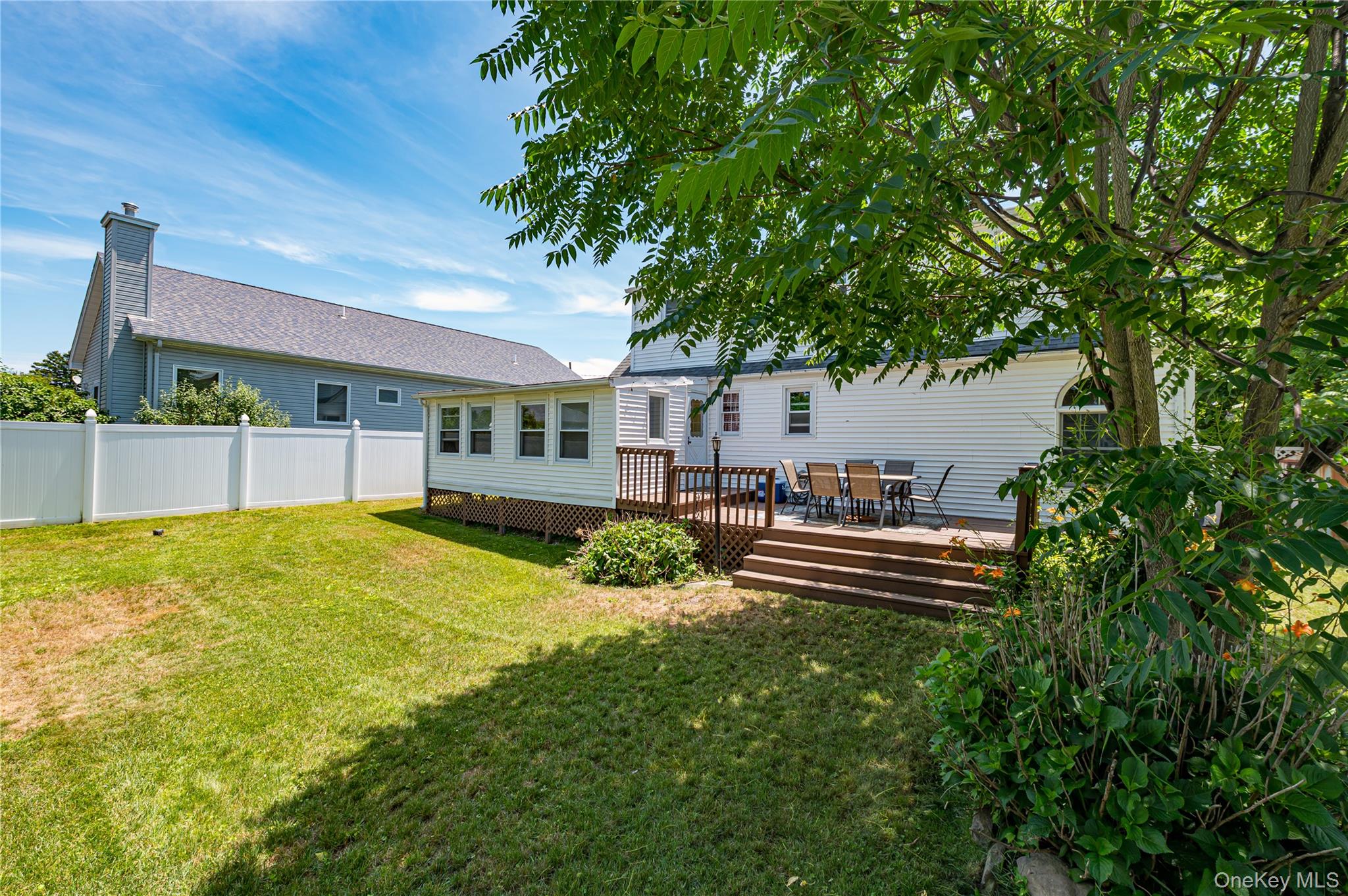11 Spruce Street Islip, NY 11751 - Photo 35 of 36