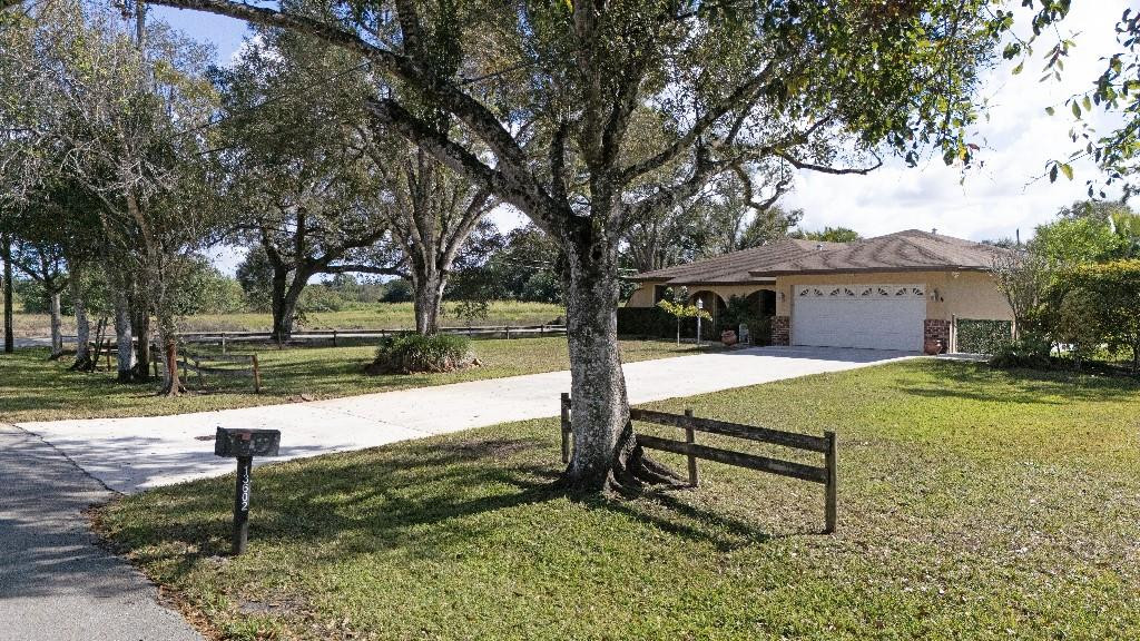 13602 Southwest 24th Street Davie, FL 33325 - Photo 2 of 13 Photo 2