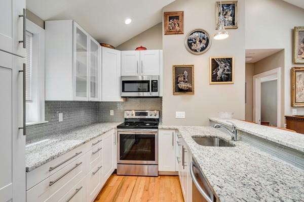 97 Pine Hill Road Boxborough, MA 01719 - Photo 11 of 23