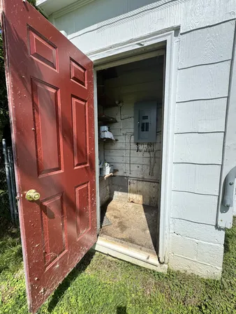 $1,200 | 129 Clearview Drive, Clarksville, TN 37043
