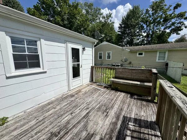 $1,200 | 129 Clearview Drive, Clarksville, TN 37043