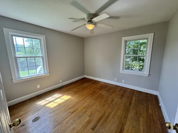 $1,200 | 129 Clearview Drive, Clarksville, TN 37043