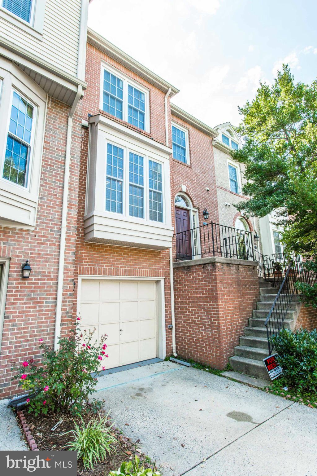 3835 Inverness Road Fairfax, VA 22033 - Photo 1 of 26 Exterior (Front)