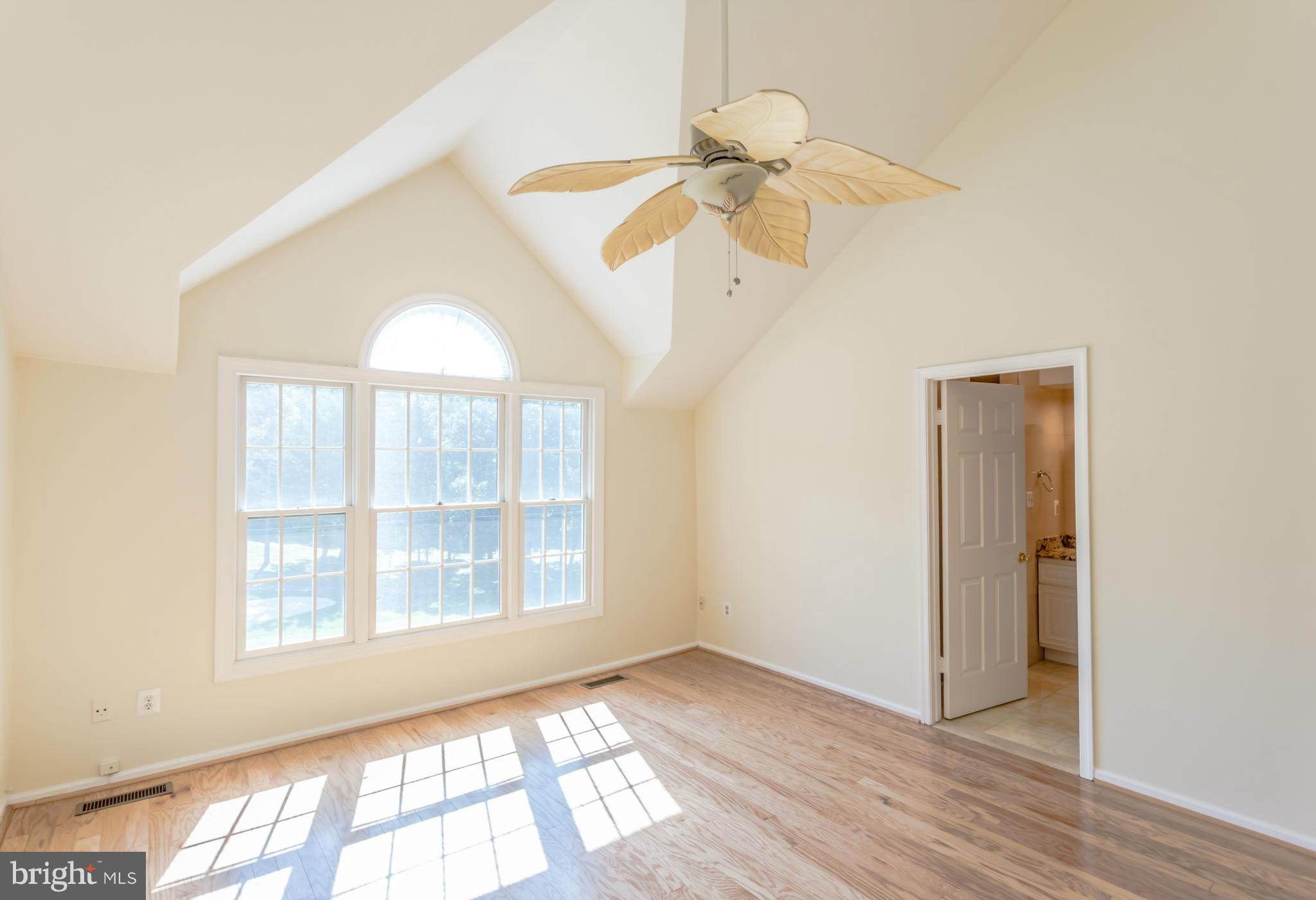 3835 Inverness Road Fairfax, VA 22033 - Photo 12 of 26 Bedroom (Master)
