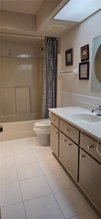 2076 River Basin Terrace Punta Gorda, FL 33982 - Photo 28 of 38 a bathroom with a toilet sink and shower
