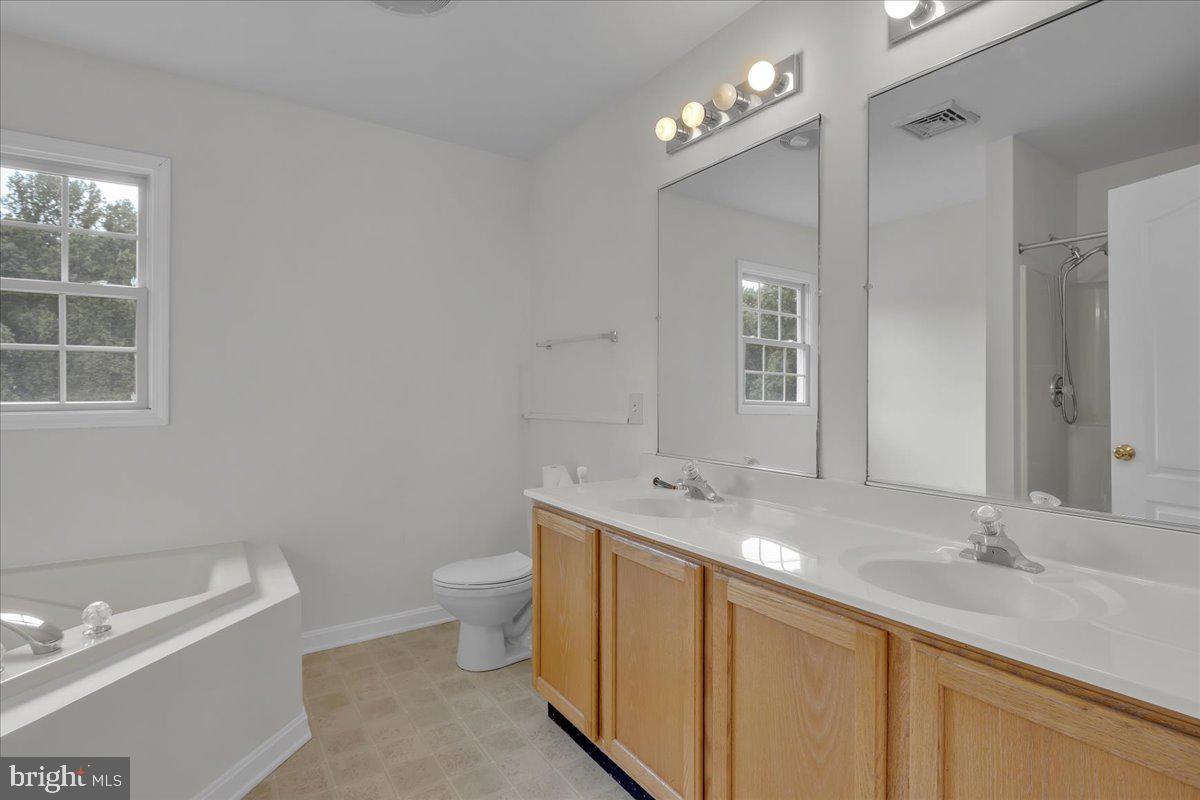 10285 Stansfield Road Laurel, MD 20723 - Photo 20 of 42 Master Bath