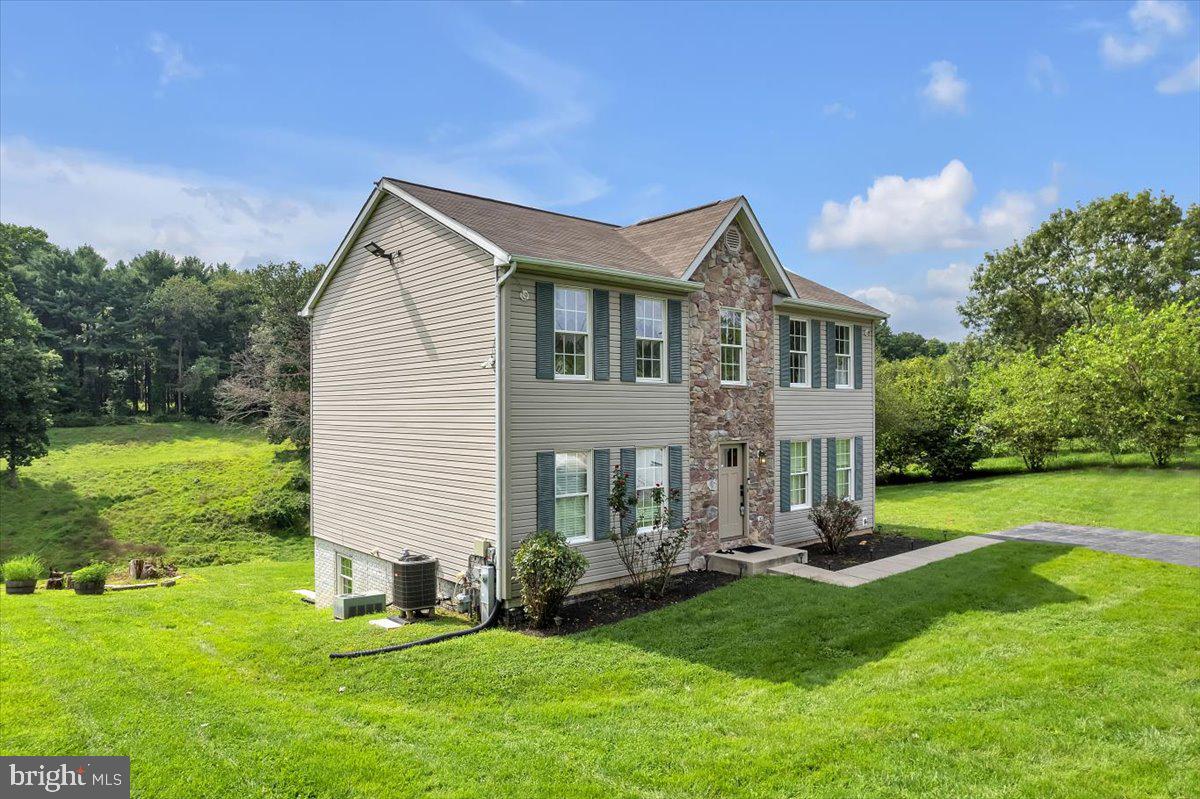 10285 Stansfield Road Laurel, MD 20723 - Photo 2 of 42 Gallery Image 2