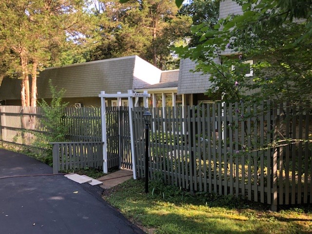 4950 Cedar Crest Road Bloomington, IN 47401 - Photo 1 of 31 Gallery Image 1