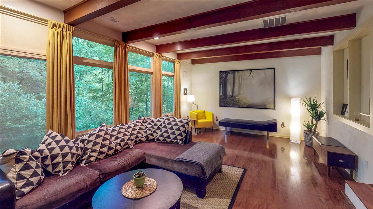 4950 Cedar Crest Road Bloomington, IN 47401 - Photo 2 of 31 Gallery Image 2
