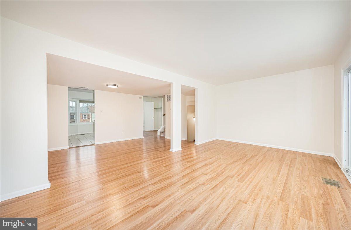 63 Timber Rock Road Gaithersburg, MD 20878 - Photo 18 of 51 Dining & Living Room