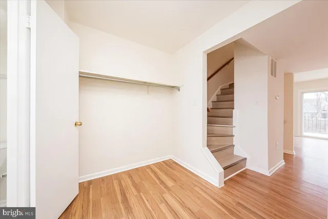 $2,700 | 63 Timber Rock Road, Gaithersburg, MD 20878