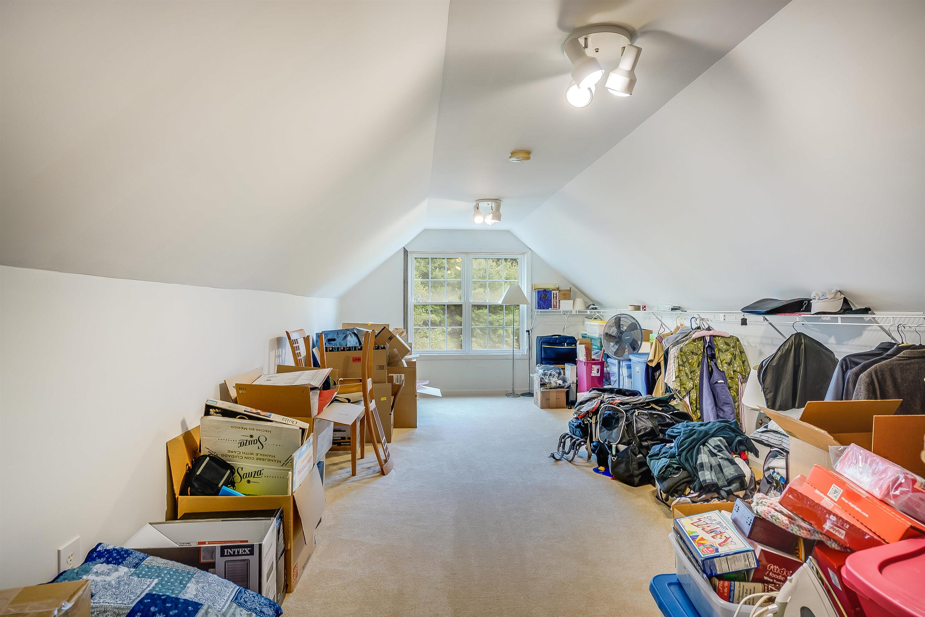 573 Bedford Road New Boston, NH 03070 - Photo 14 of 40 Gallery Image 14