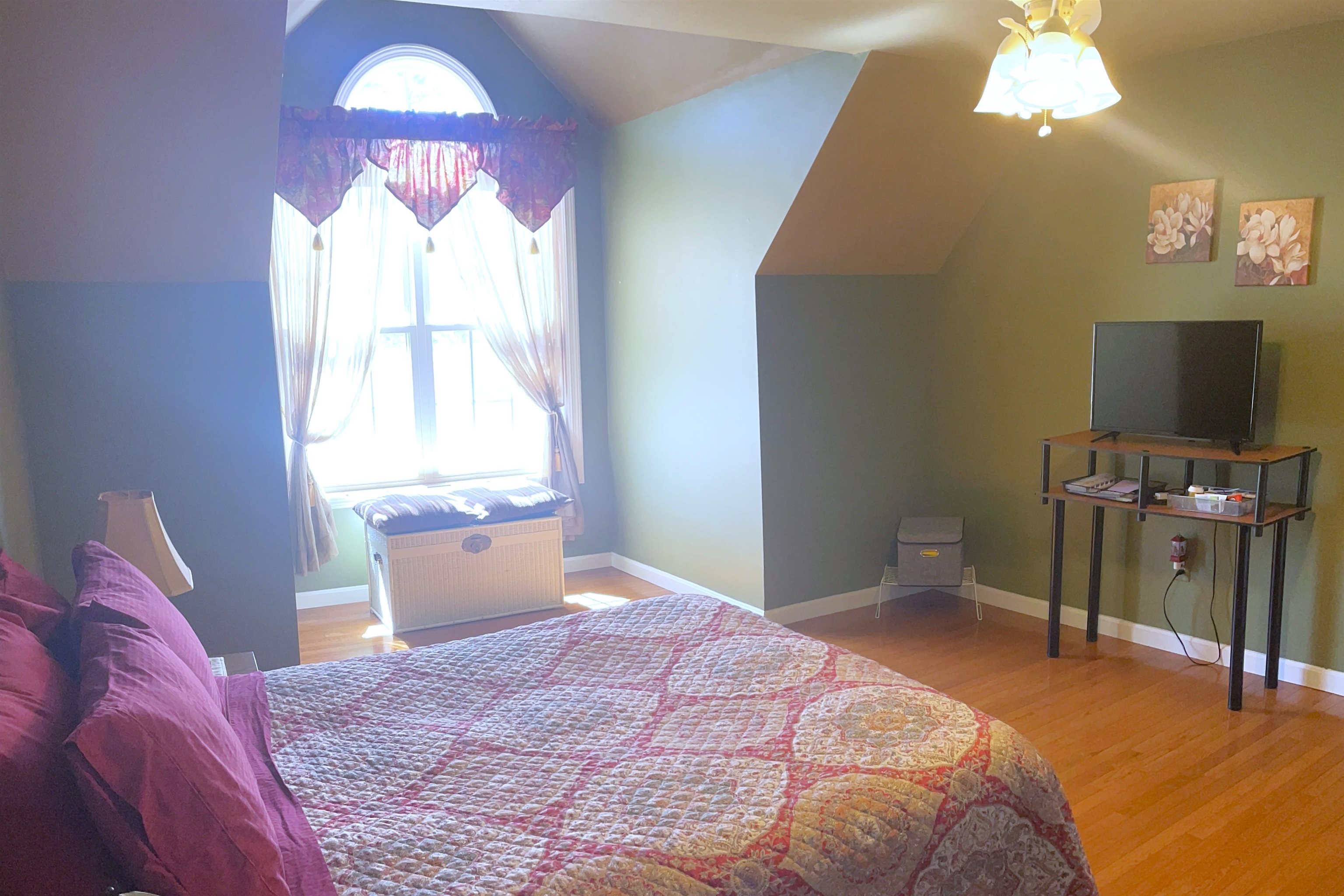 573 Bedford Road New Boston, NH 03070 - Photo 16 of 40 Gallery Image 16