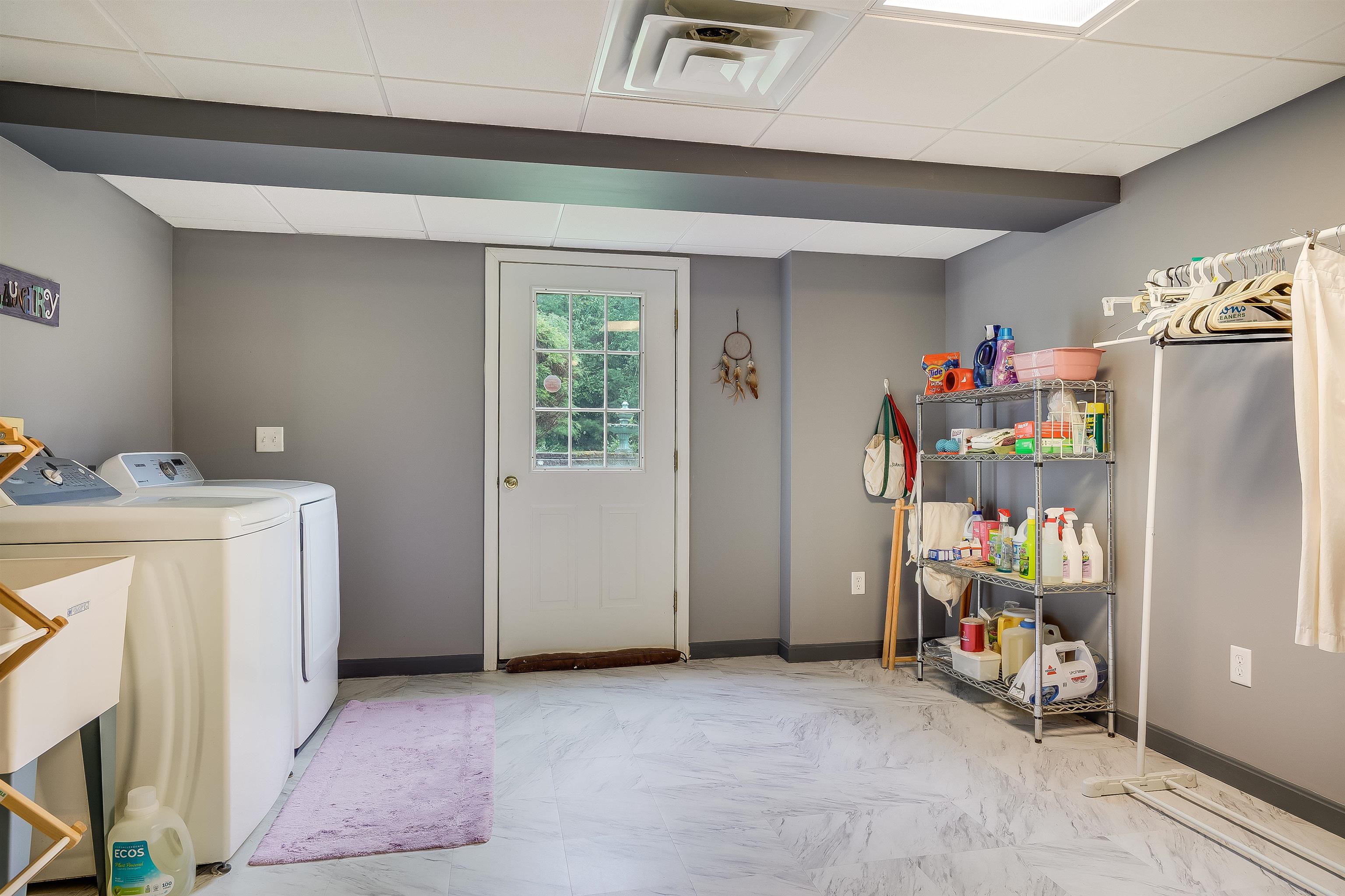 573 Bedford Road New Boston, NH 03070 - Photo 22 of 40 Gallery Image 22