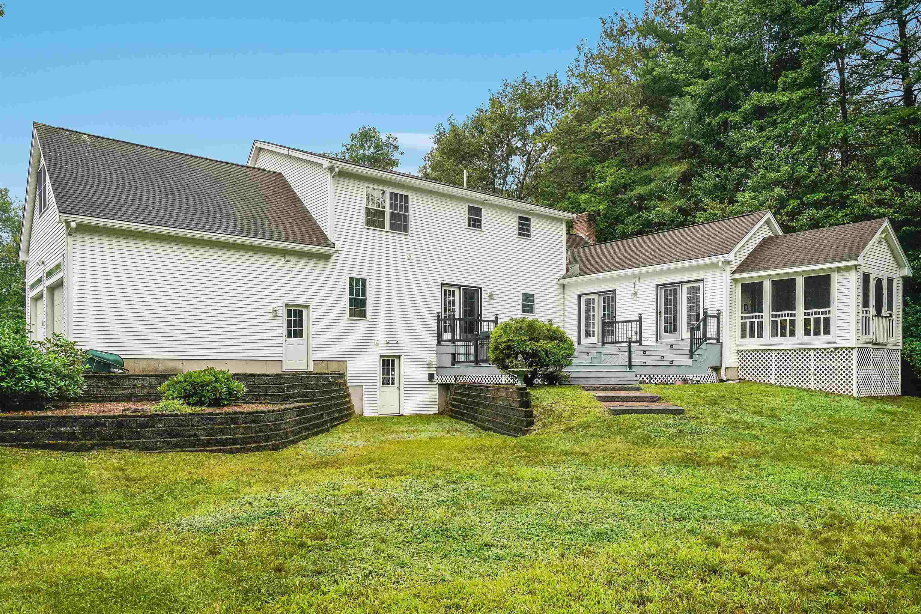 573 Bedford Road New Boston, NH 03070 - Photo 25 of 40 Gallery Image 25