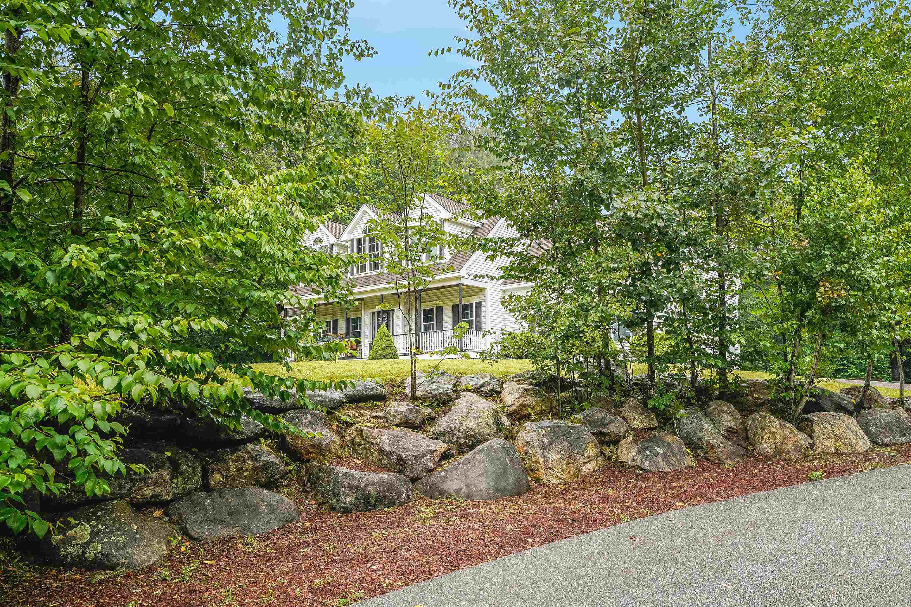 573 Bedford Road New Boston, NH 03070 - Photo 29 of 40 Gallery Image 29
