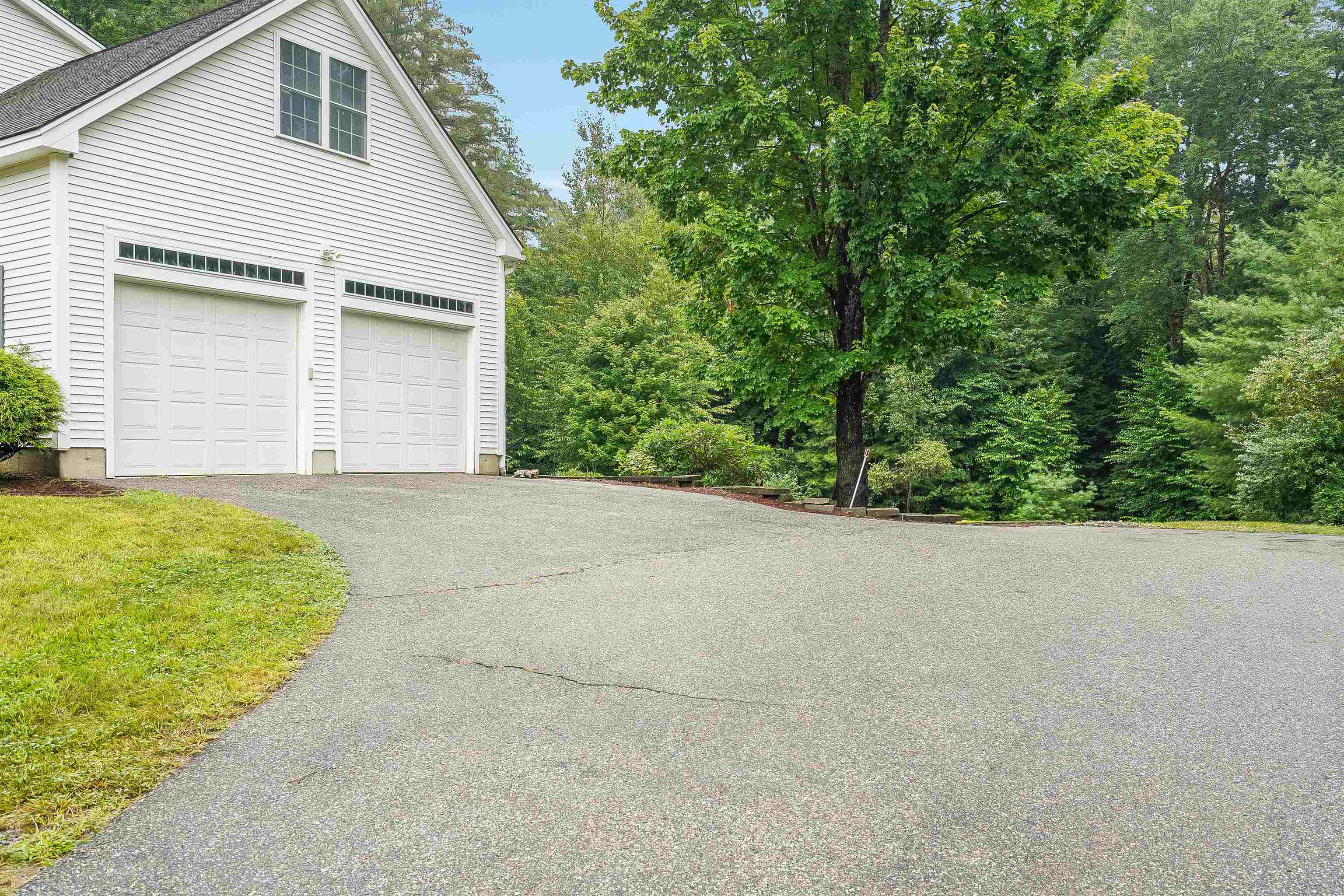 573 Bedford Road New Boston, NH 03070 - Photo 30 of 40 Gallery Image 30