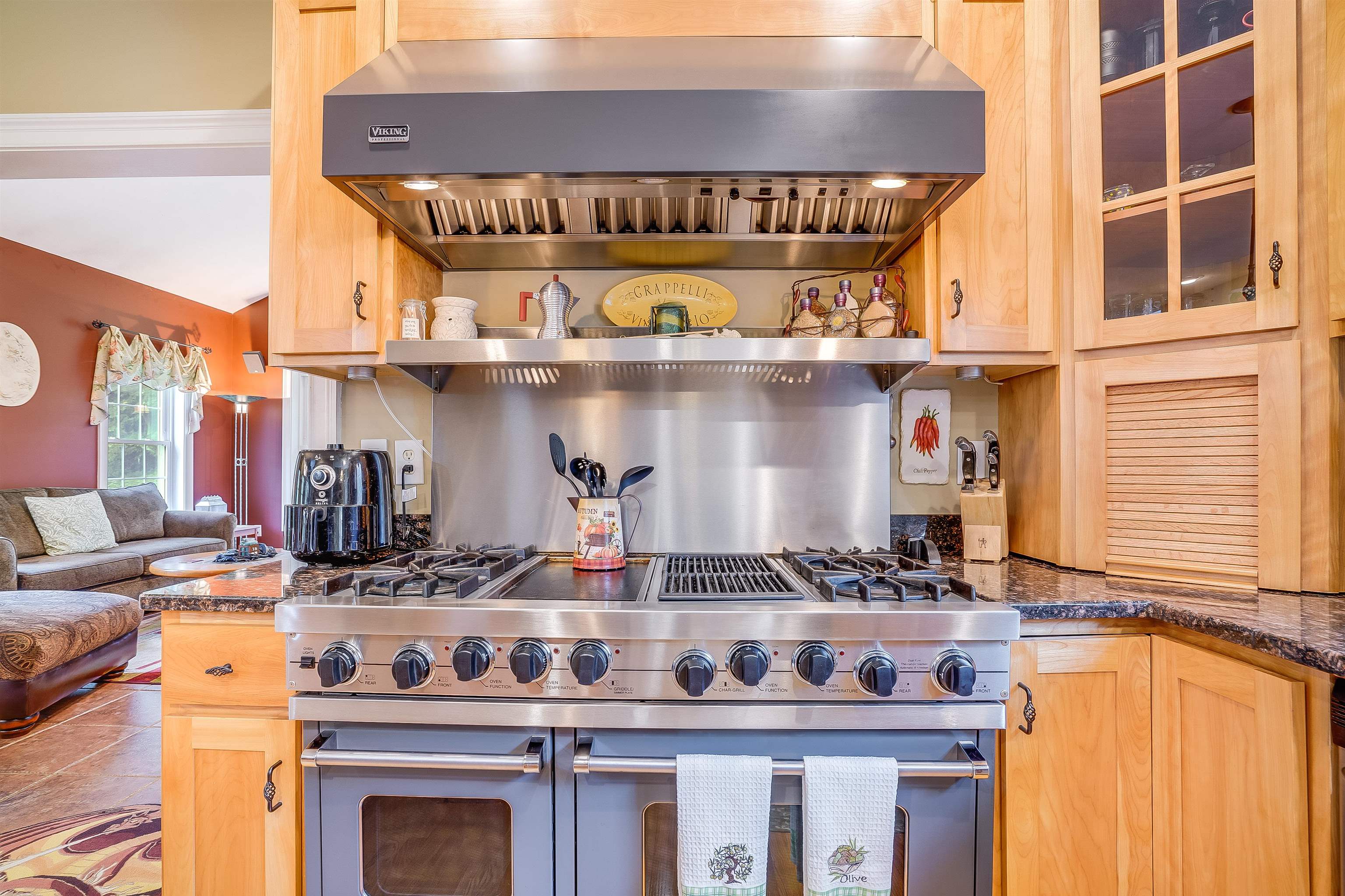 573 Bedford Road New Boston, NH 03070 - Photo 35 of 40 Gallery Image 35