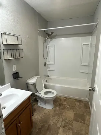 $70,000 | 102 Bronaugh Street, Morley, MO 63767