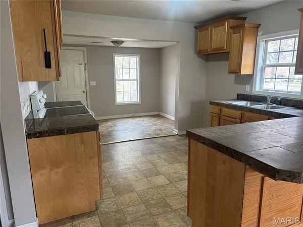 $70,000 | 102 Bronaugh Street, Morley, MO 63767