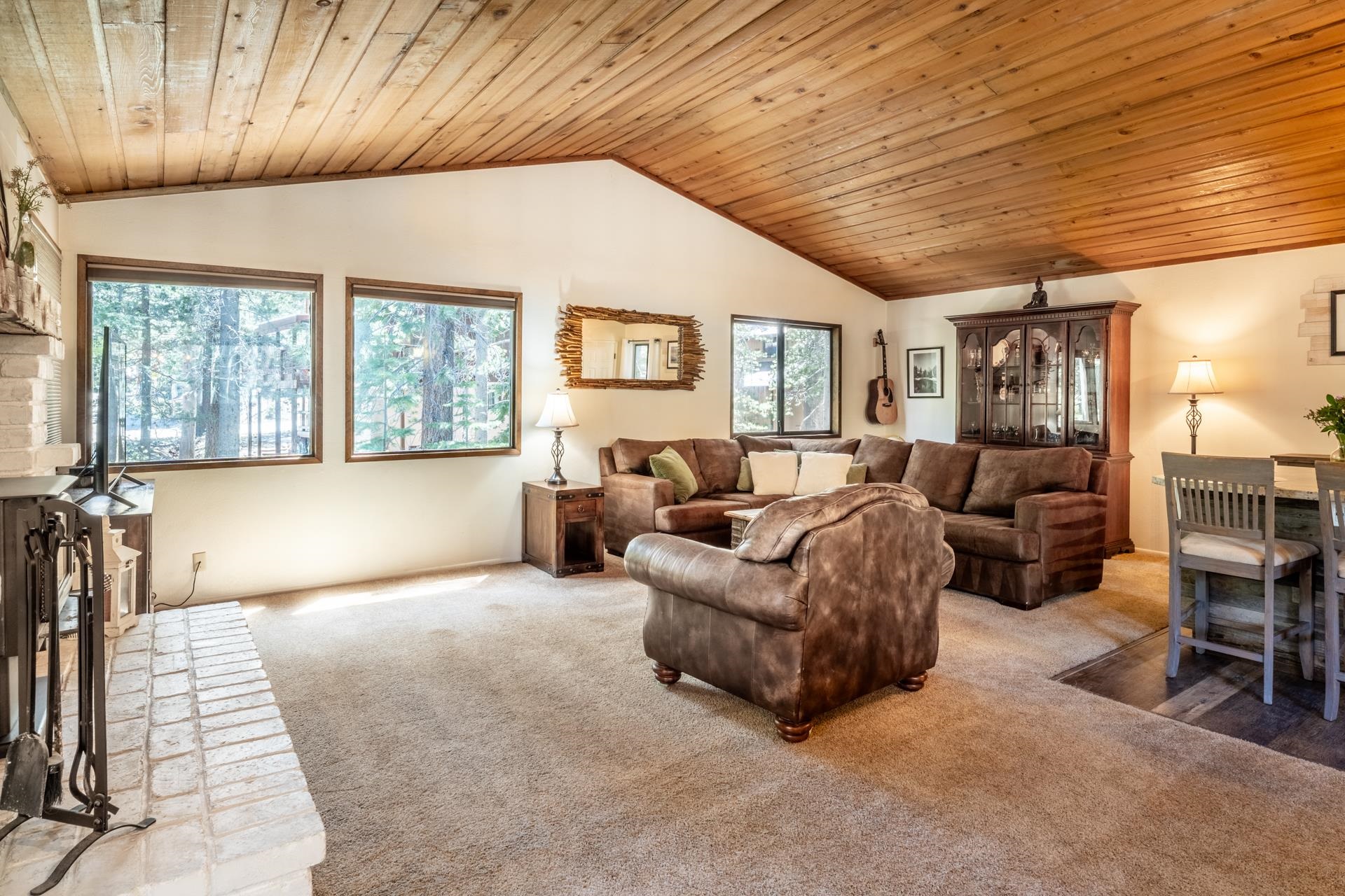 64 Pinehurst Drive Mammoth Lakes, CA 93546 - Photo 5 of 46