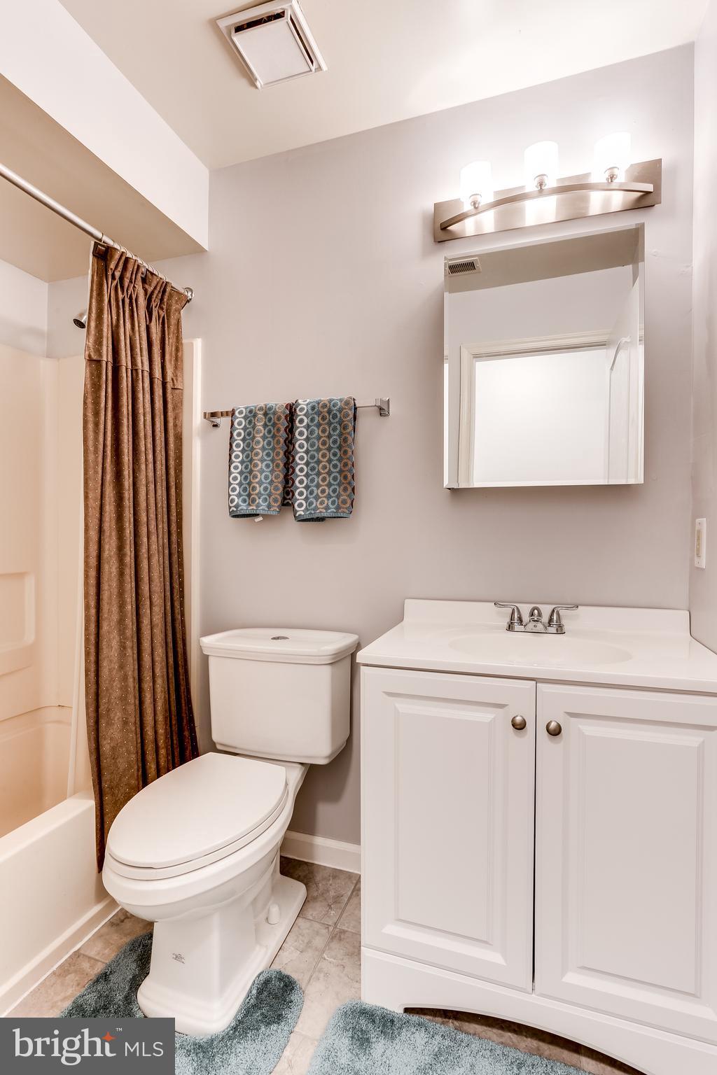 8513 Falls Run Road, Unit J Ellicott City, MD 21043 - Photo 27 of 30 Full Hall Bath- Remodeled 2018