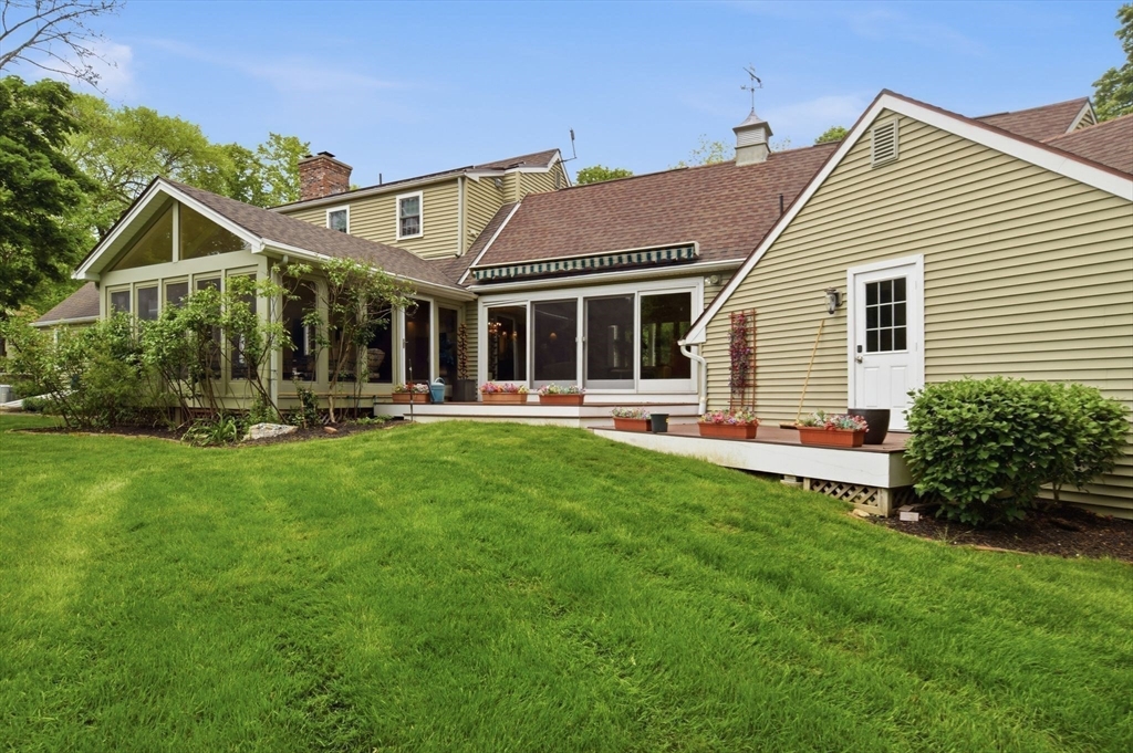 95 Mountain Road Hampden, MA 01036 - Photo 5 of 42 Gallery Image 5