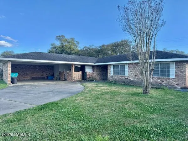 $1,400 | 948 Mary Avenue, Opelousas, LA 70570