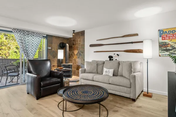 $364,900 | 57057 Abbot Drive, Unit 9, Sunriver, OR 97707