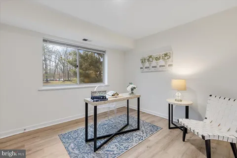 $315,000 | 5115 Crossfield Court, Unit 13, Rockville, MD 20852