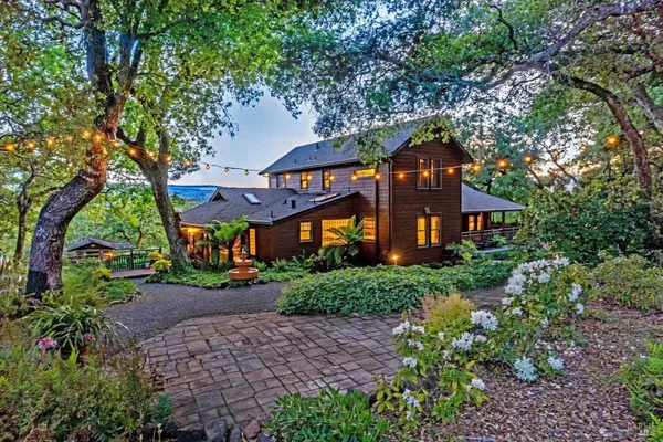 $2,100,000 | 10601 Slattery Road, Glen Ellen, CA 95442