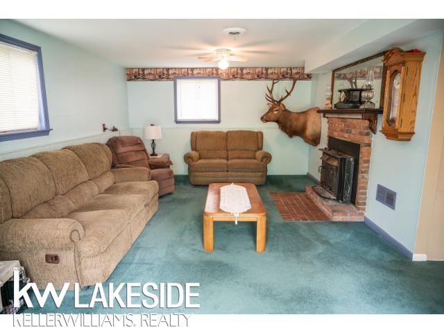 220 Sisson Street Romeo, MI 48065 - Photo 25 of 29 50141148-11207a3f-ae2d-412d-a851-3962067fd64f.JPG