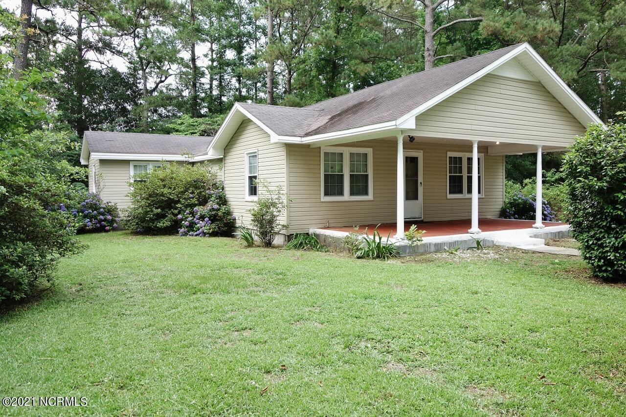 850 Calabash Road Northwest Calabash, NC 28467 - Photo 3 of 13 Side View