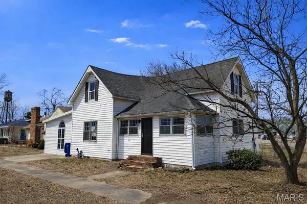 $94,900 | 217 South Lincoln Street, East Prairie, MO 63845